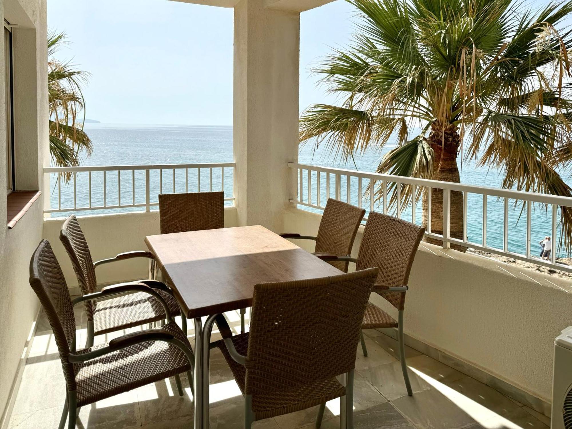 Fuentes De Nerja Apartment Cameră foto