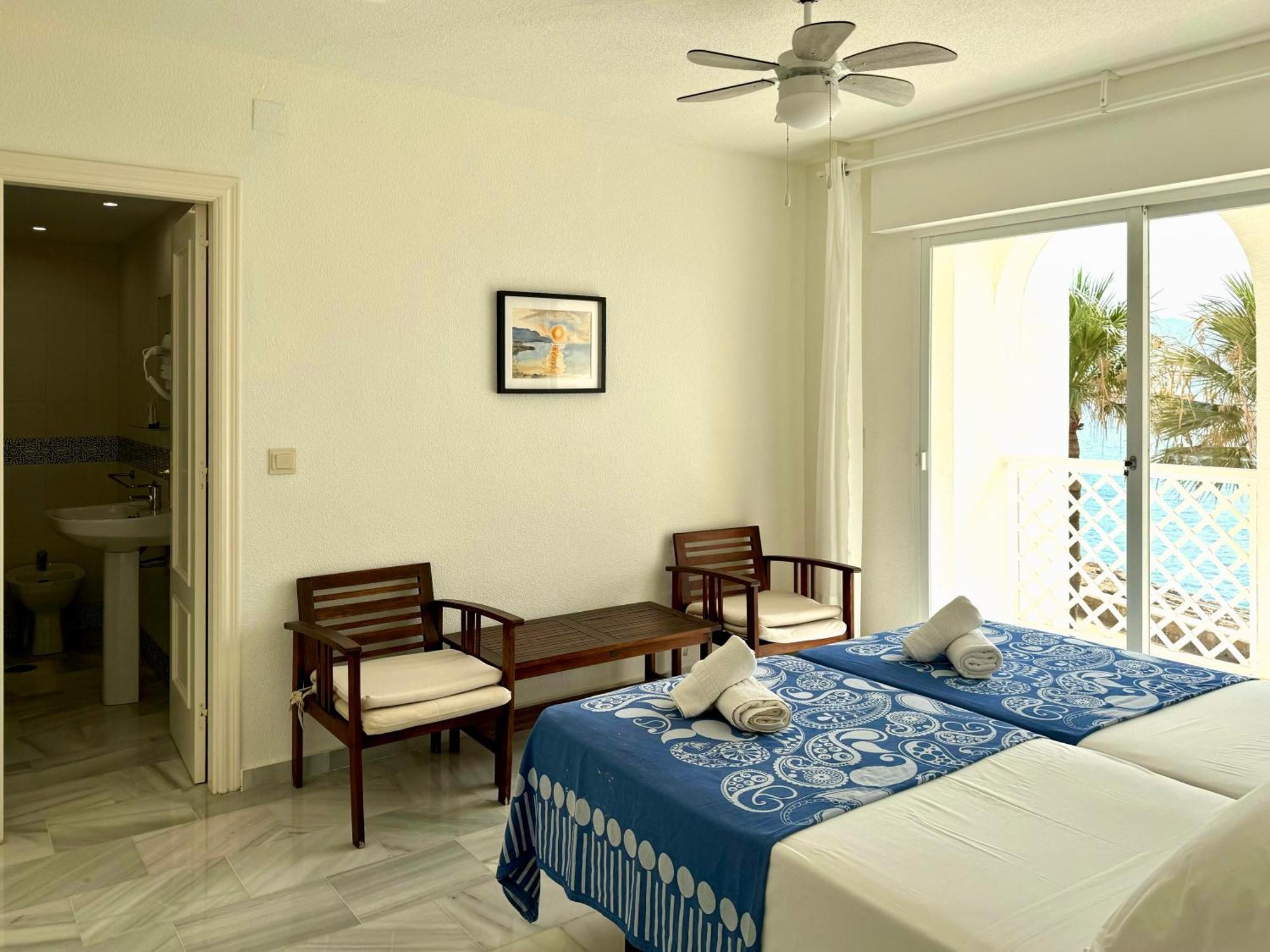 Fuentes De Nerja Apartment Cameră foto